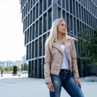 Damska kurtka skórzana Ramoneska Gina beige - Sklep DAVID RYAN